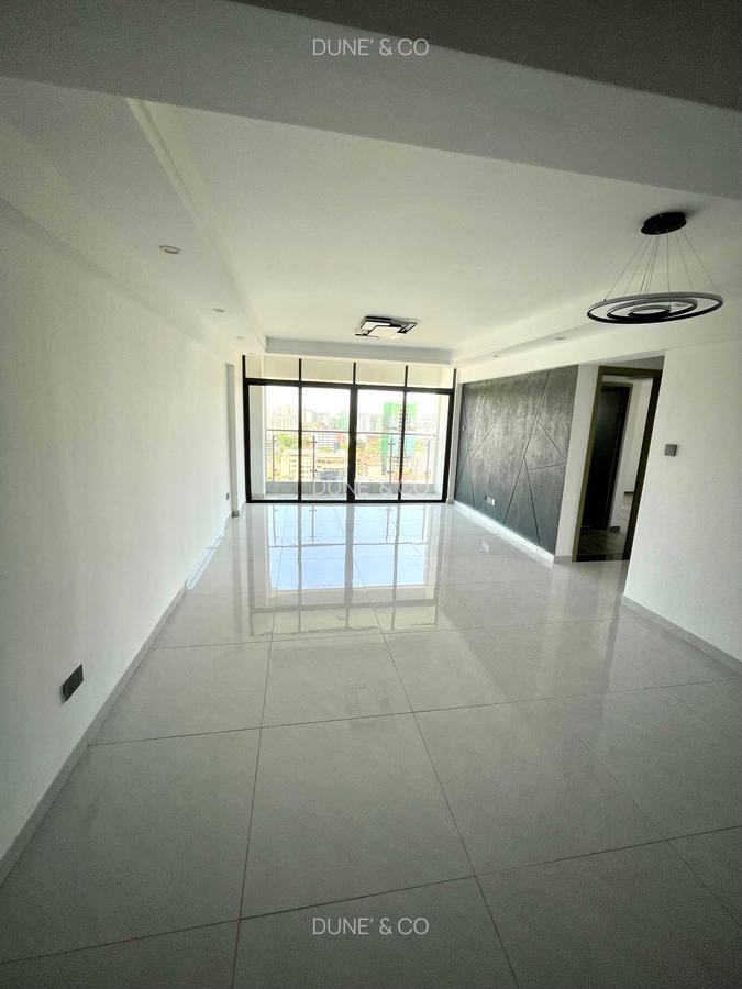 Serviced 2 Bed Apartment with En Suite in Westlands Area - 3