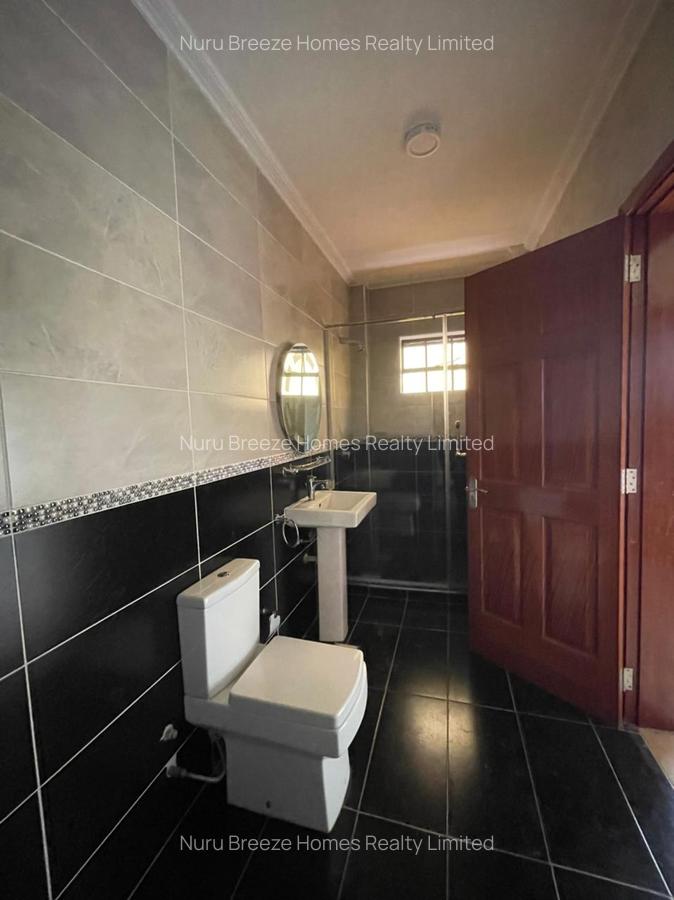 2 Bed Apartment with En Suite in Rhapta Road - 5