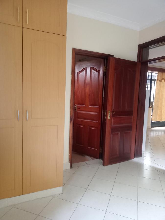 2 Bed House in Runda - 11