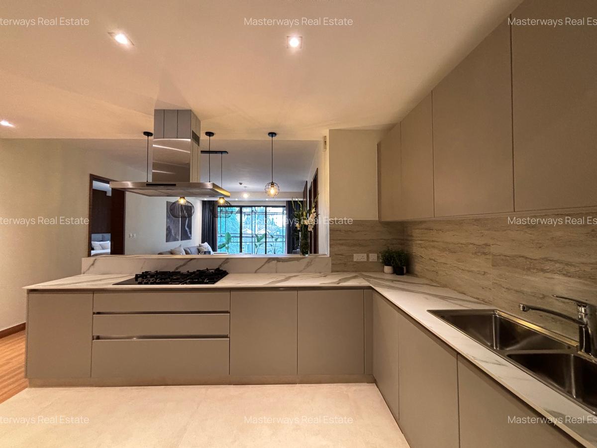 2 Bed Apartment with En Suite in Riverside - 5