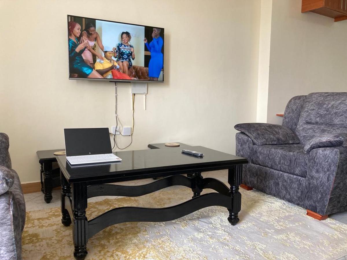 Serviced 2 Bed Apartment with En Suite at Kenyatta Highway - 16