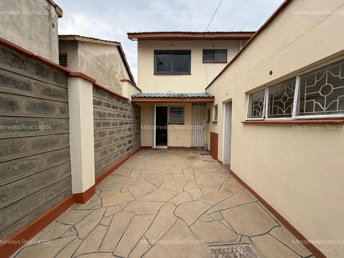 4 Bed House with En Suite in South B - 6