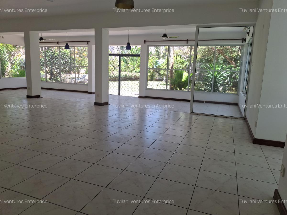 3 Bed Villa with En Suite at Nyali Mombasa - 7