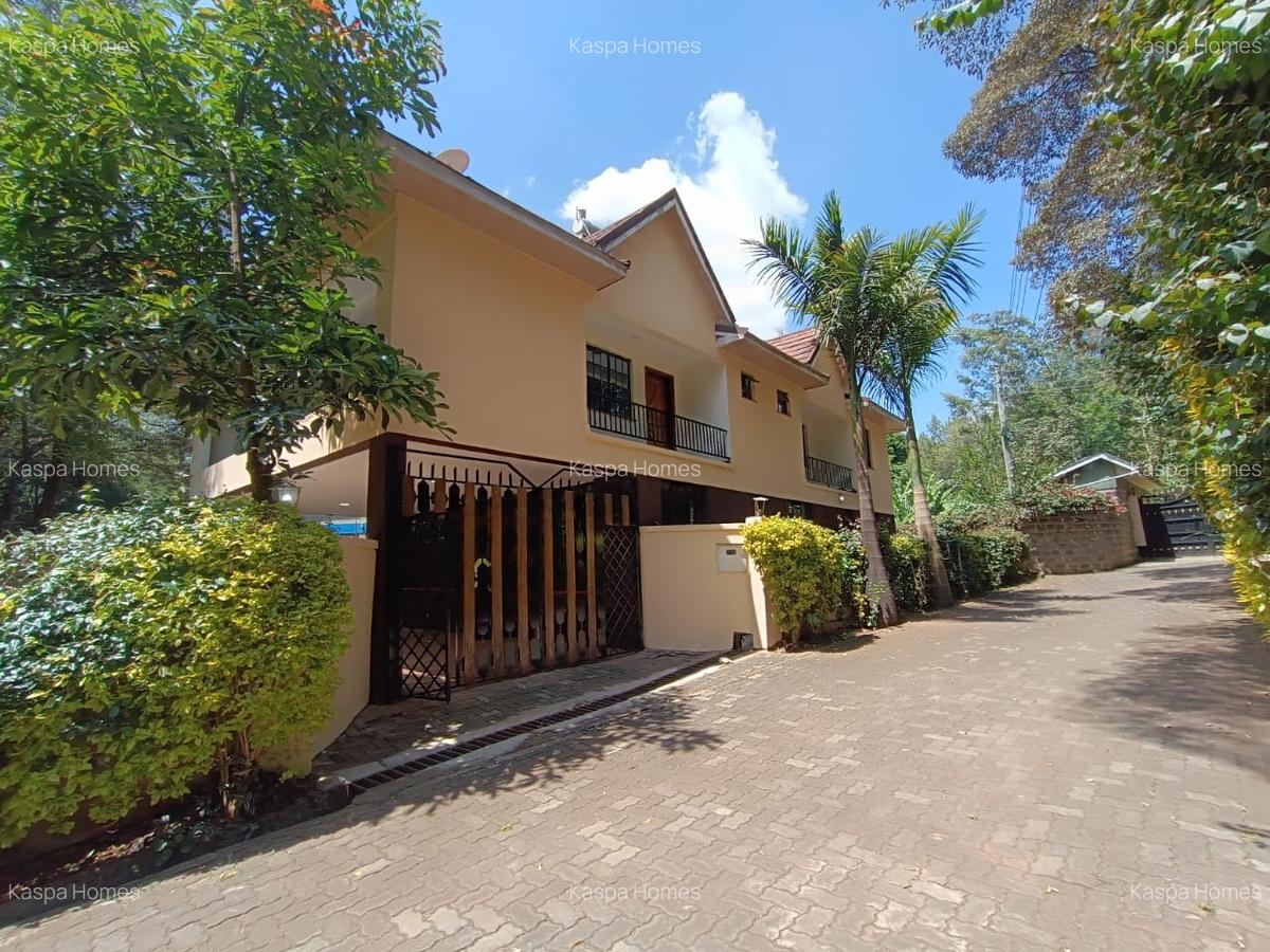 3 Bed House with En Suite in Karen Hardy - 17