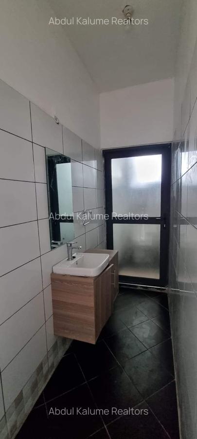 6 Bed Villa with En Suite at Bamburi - 3