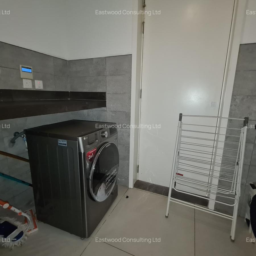 Furnished 2 Bed Apartment with En Suite at Kitale Lane - 5