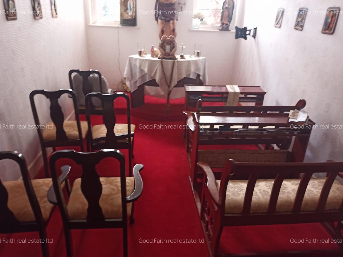 6 Bed House with En Suite in Muthaiga - 8