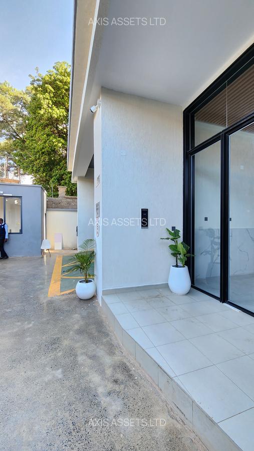 1 Bed Apartment with En Suite at Ring Road Westlands - 9