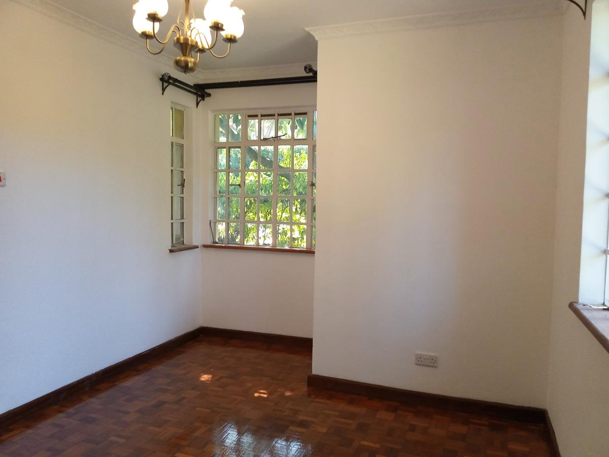 2 Bed House with En Suite at Hardy - 11