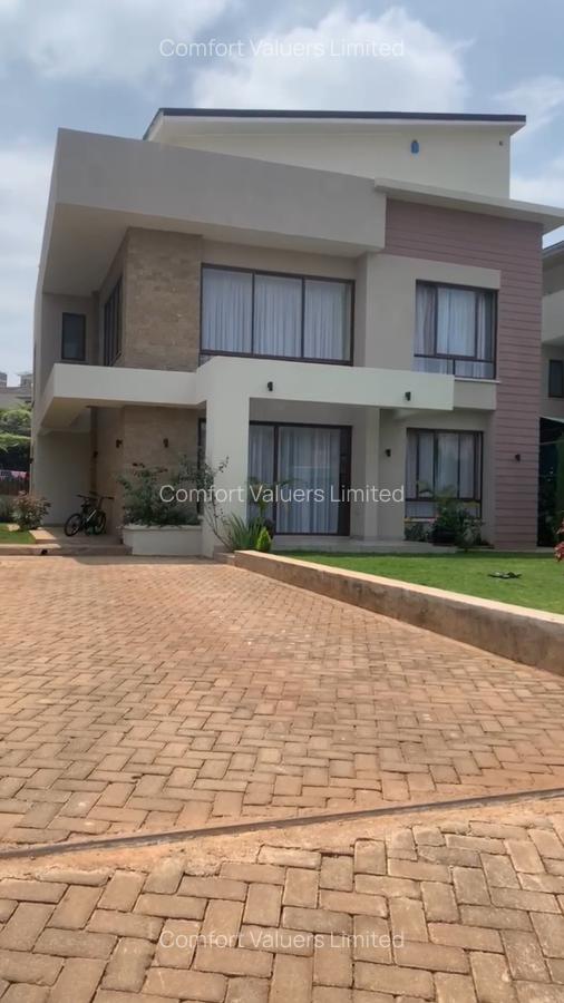 4 Bed Townhouse with En Suite at Runda - 1