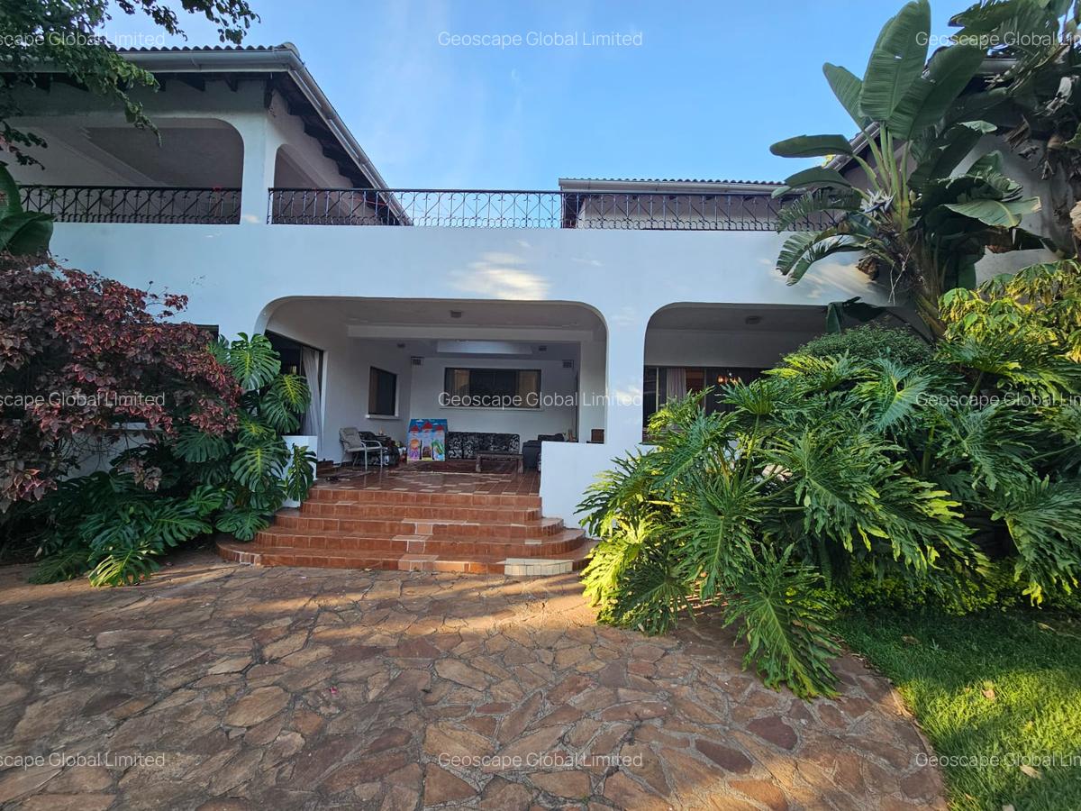 4 Bed House with En Suite in Kitisuru - 4
