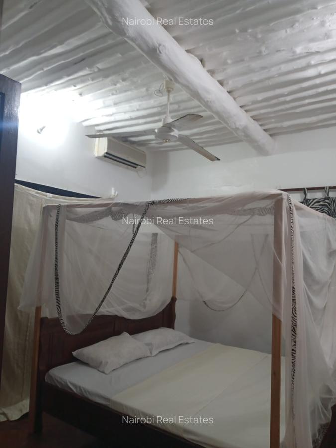 4 Bed House with Staff Quarters in Diani - 8