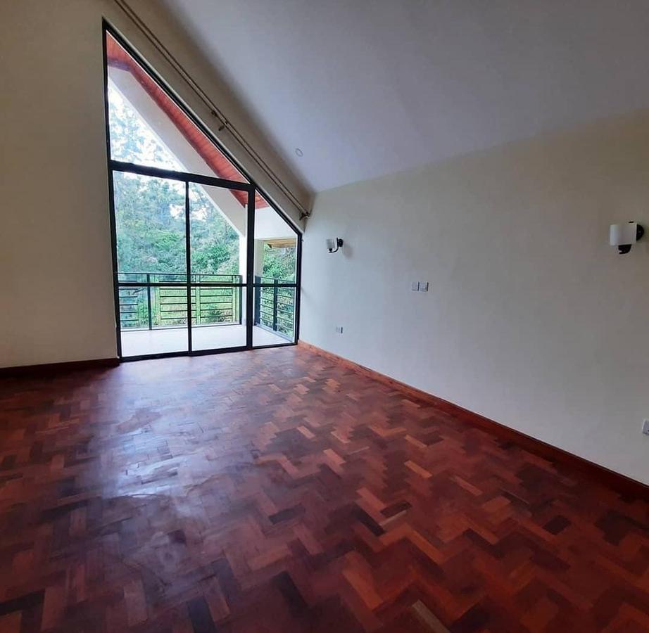 5 Bed House in Lavington - 2