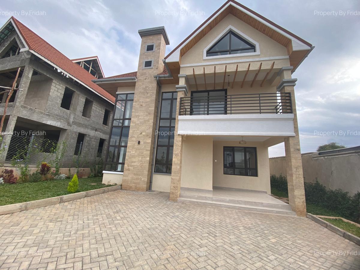 4 Bed House with En Suite in Kitengela - 1