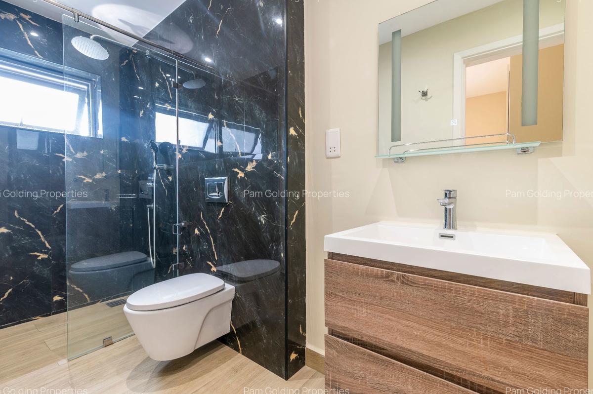 Furnished 2 Bed Apartment with En Suite at Riverside Drive - 14