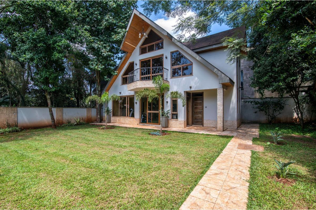 7 Bed House with En Suite in Kyuna - 16