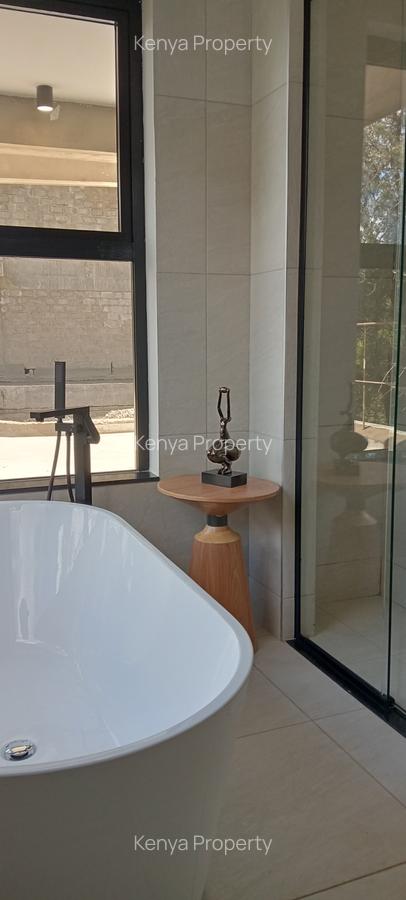 2 Bed Apartment with En Suite at Muthangari Road - 17