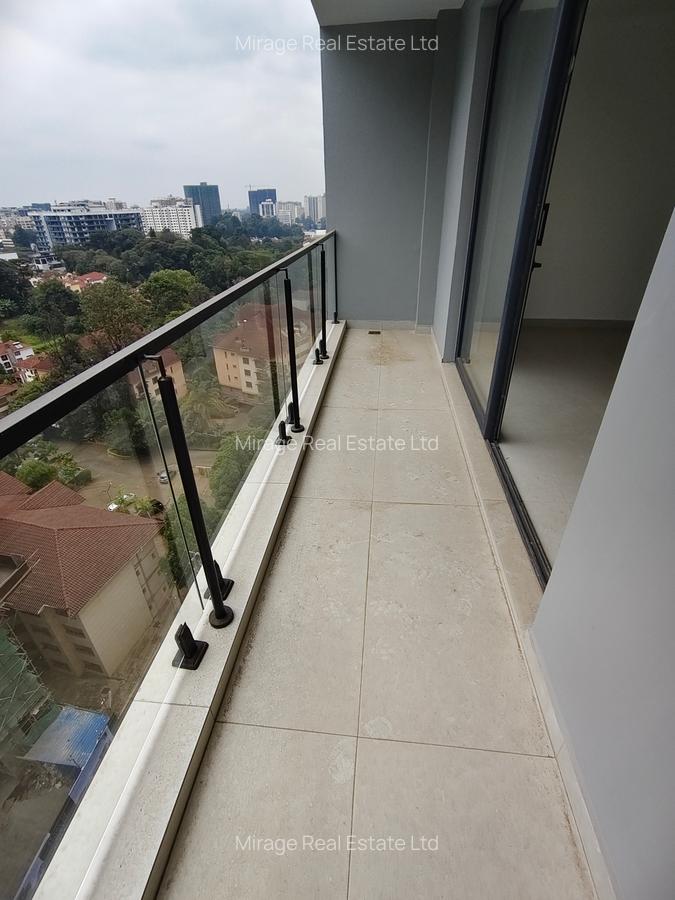 2 Bed Apartment with En Suite in Brookside - 16