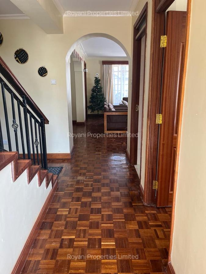 4 Bed House with En Suite in Runda - 6