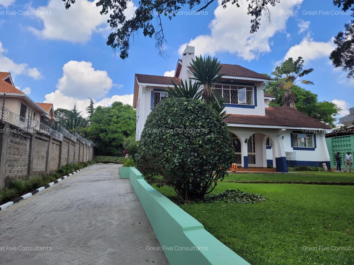 4 Bed Villa with Staff Quarters in Runda - 4