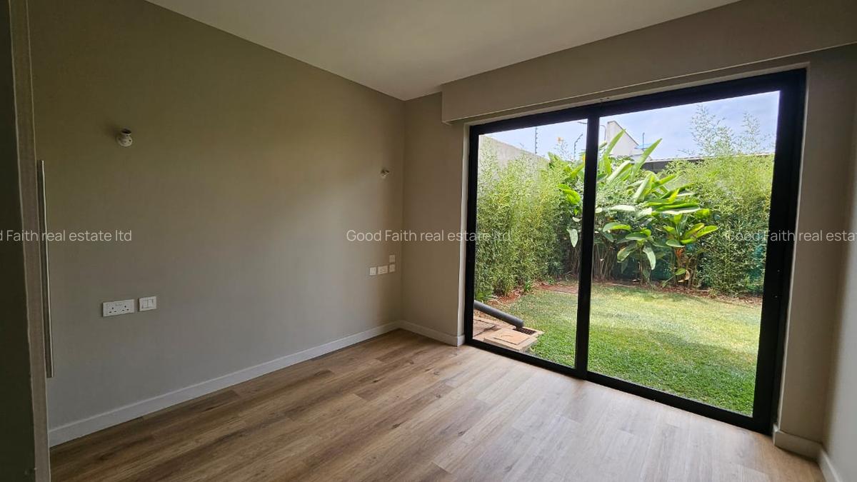 3 Bed Townhouse with En Suite in Kiambu Road - 10