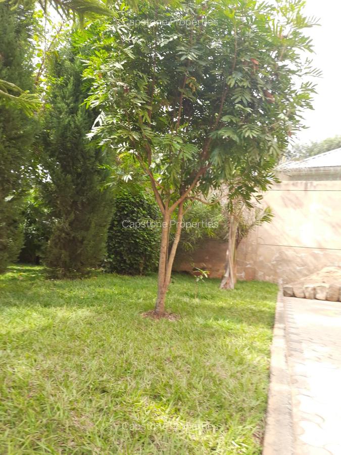 7 Bed House with En Suite in Karen - 20