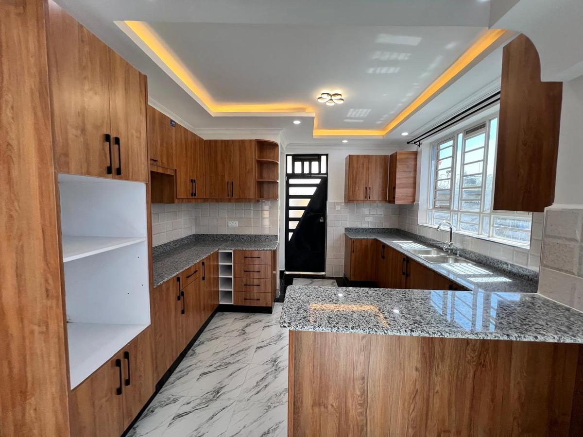 3 Bed House with En Suite in Ruiru - 5
