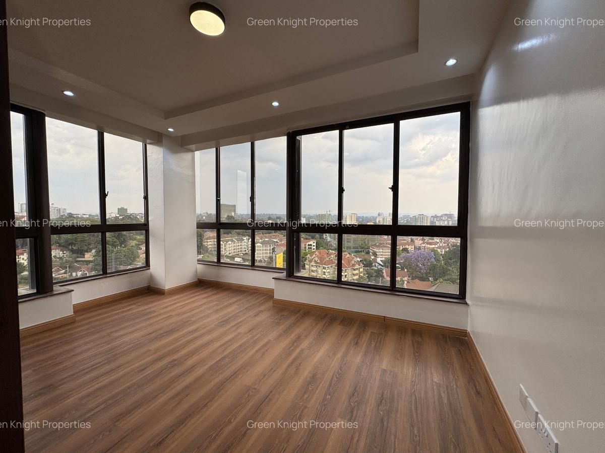 Serviced 4 Bed Apartment with En Suite in Kileleshwa - 8