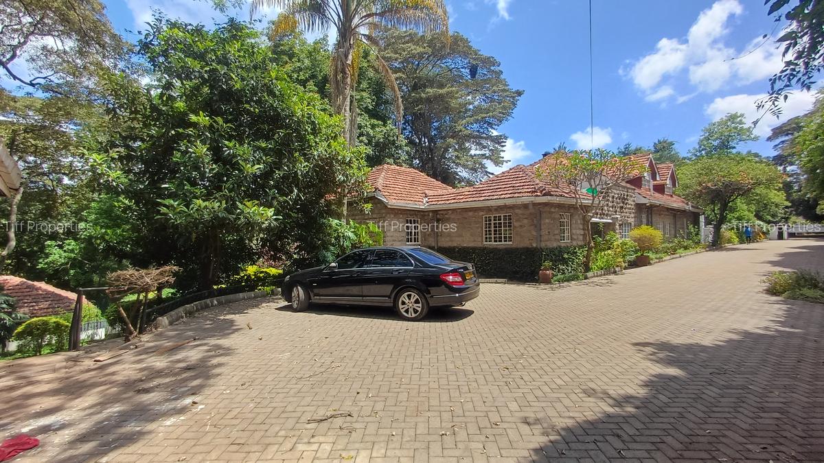 8 Bed House in Muthaiga - 3