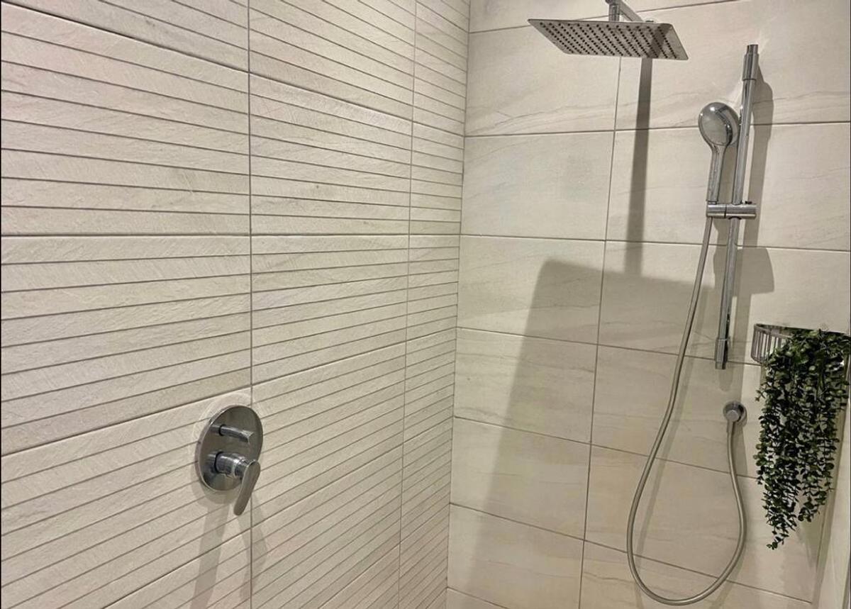 Furnished 1 Bed Apartment with En Suite in Westlands Area - 10