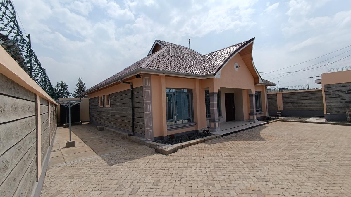 3 Bed House with En Suite at Mugutha Area - 3