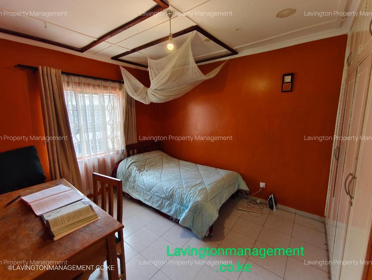 3 Bed Townhouse with En Suite at Lavington West Estate - 9