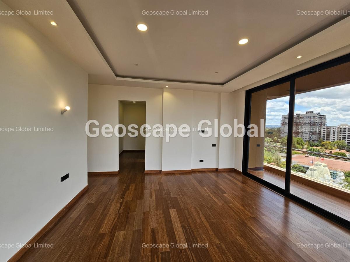 4 Bed Apartment with En Suite in Spring Valley - 7