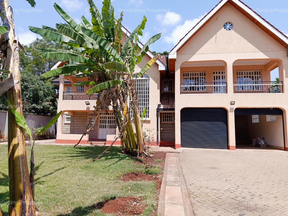 4 Bed House with En Suite in Rosslyn - 17