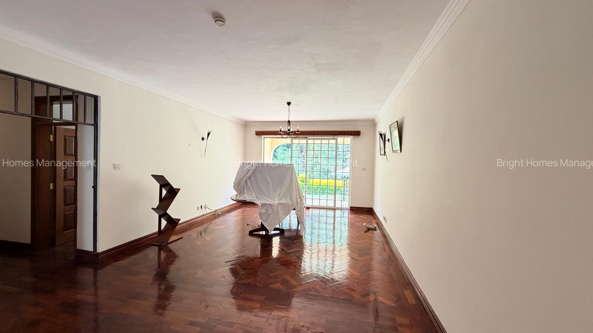Furnished 3 Bed Apartment with En Suite in Spring Valley - 9