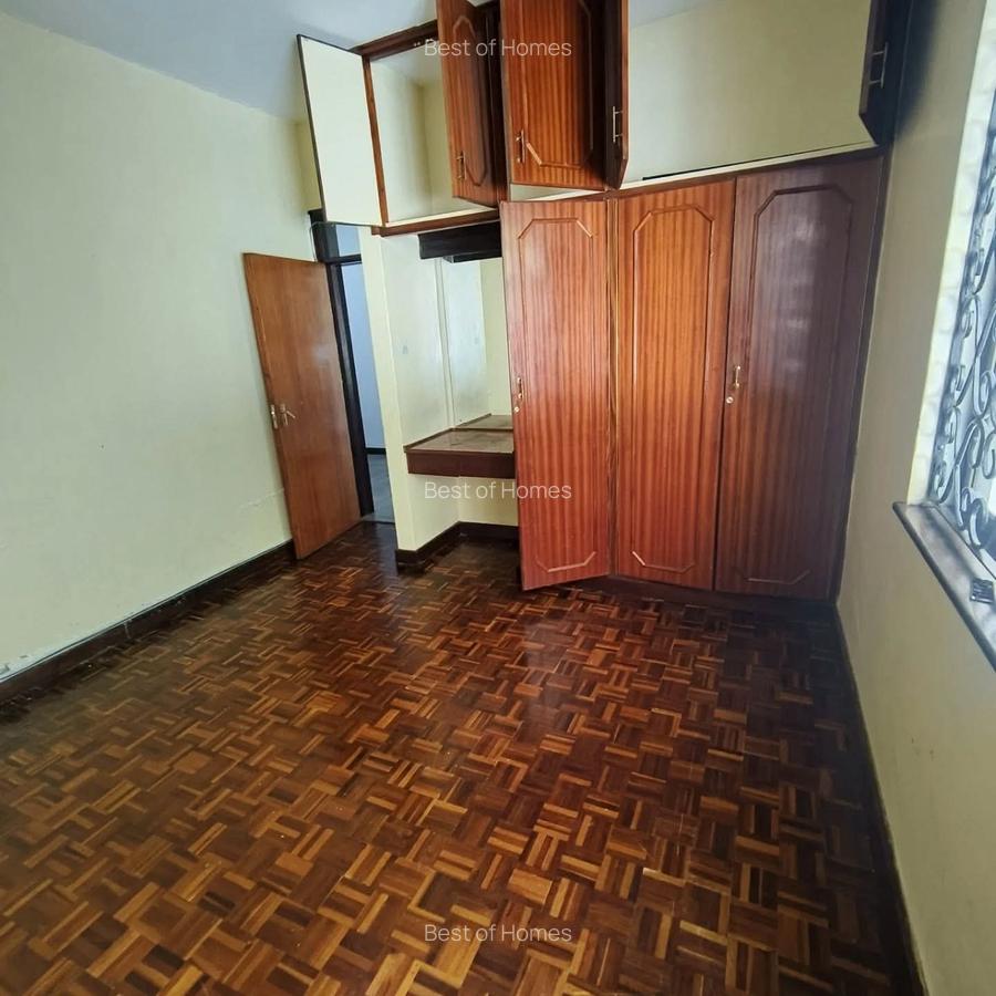 5 Bed Townhouse with En Suite in Kilimani - 3
