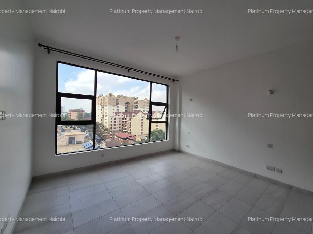 2 Bed Apartment with En Suite at Second Parklands - 15