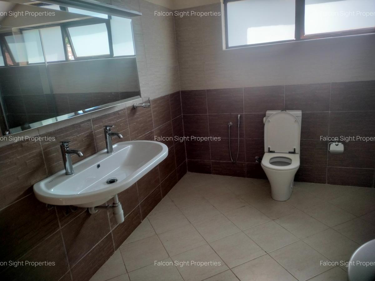 5 Bed Townhouse with Swimming Pool at Few Minutes Drive To Gigiri - 12