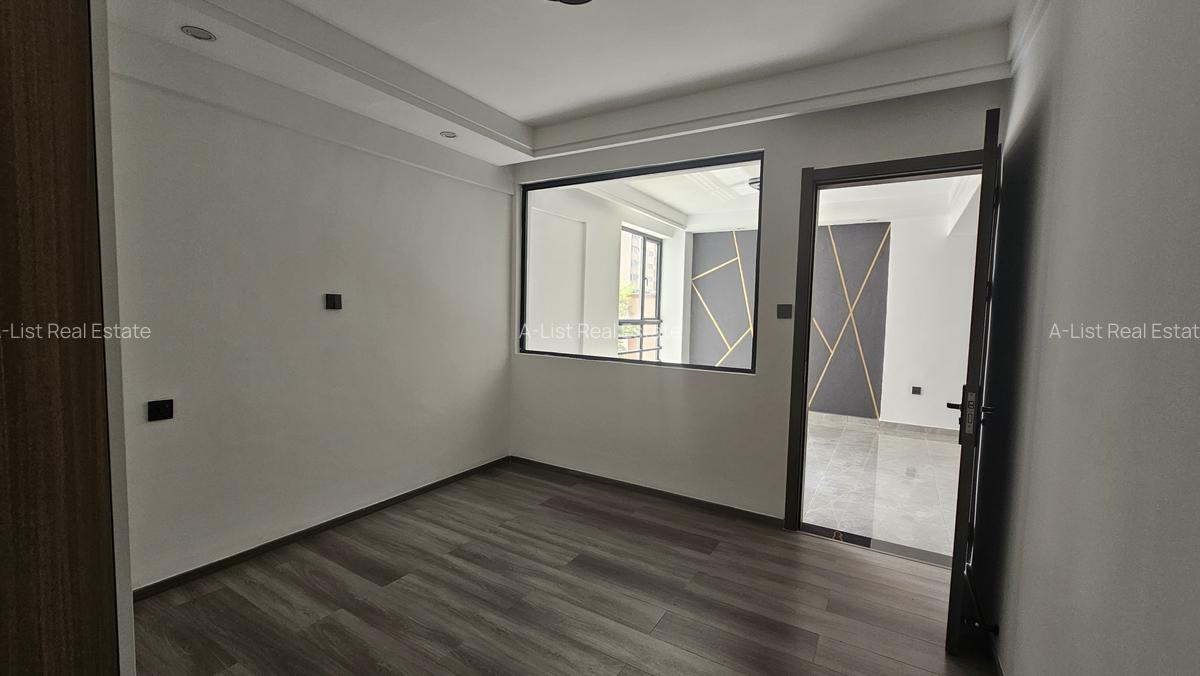 1 Bed Apartment with En Suite at Valley Arcade - 10