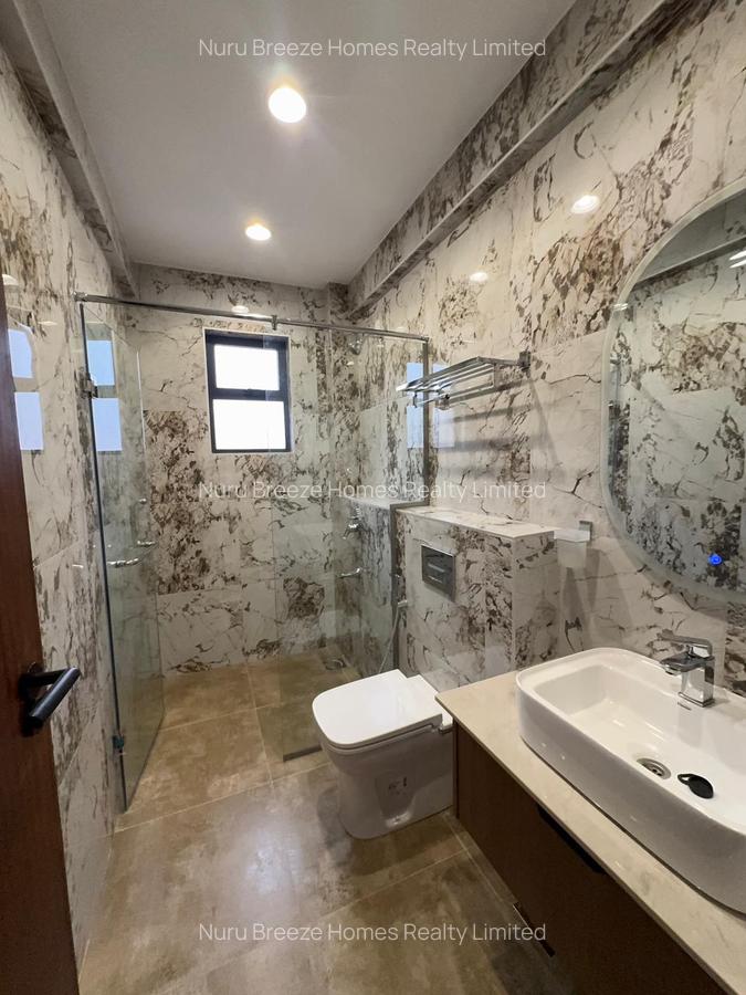 2 Bed Apartment with En Suite in Brookside - 17