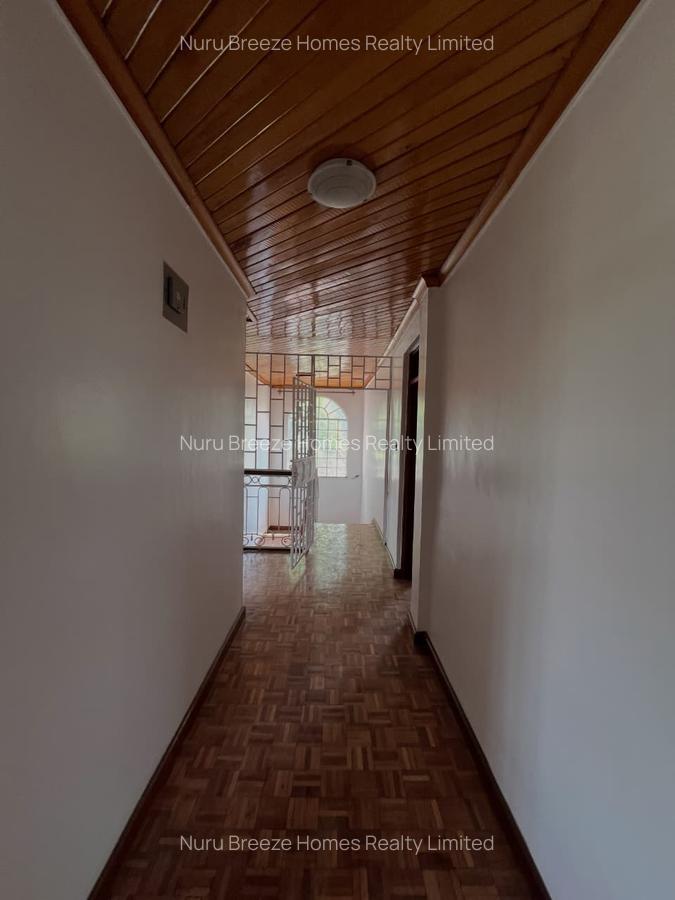 4 Bed Townhouse with En Suite in Lavington - 5