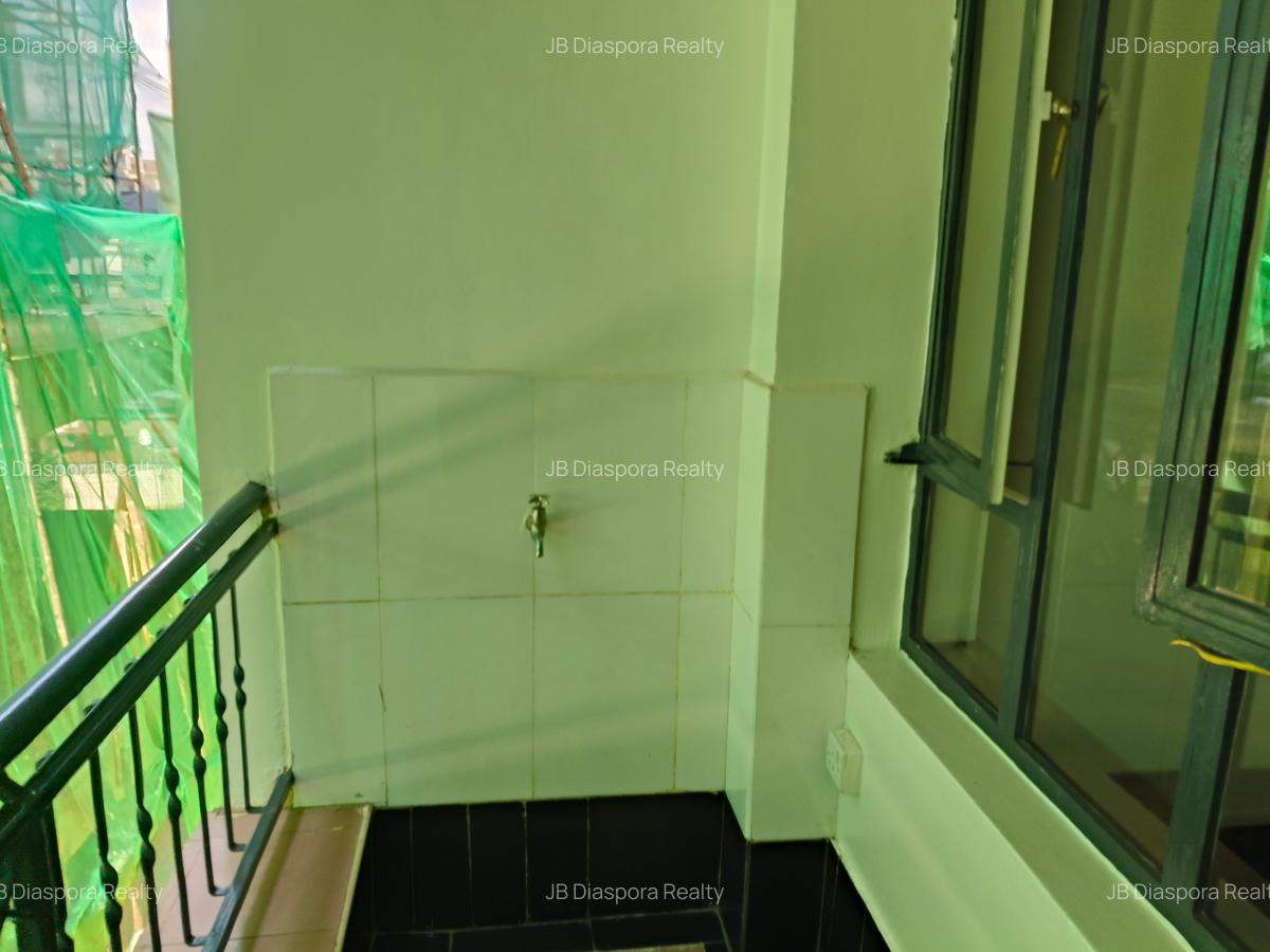 1 Bed Apartment with En Suite at School Lane - 5