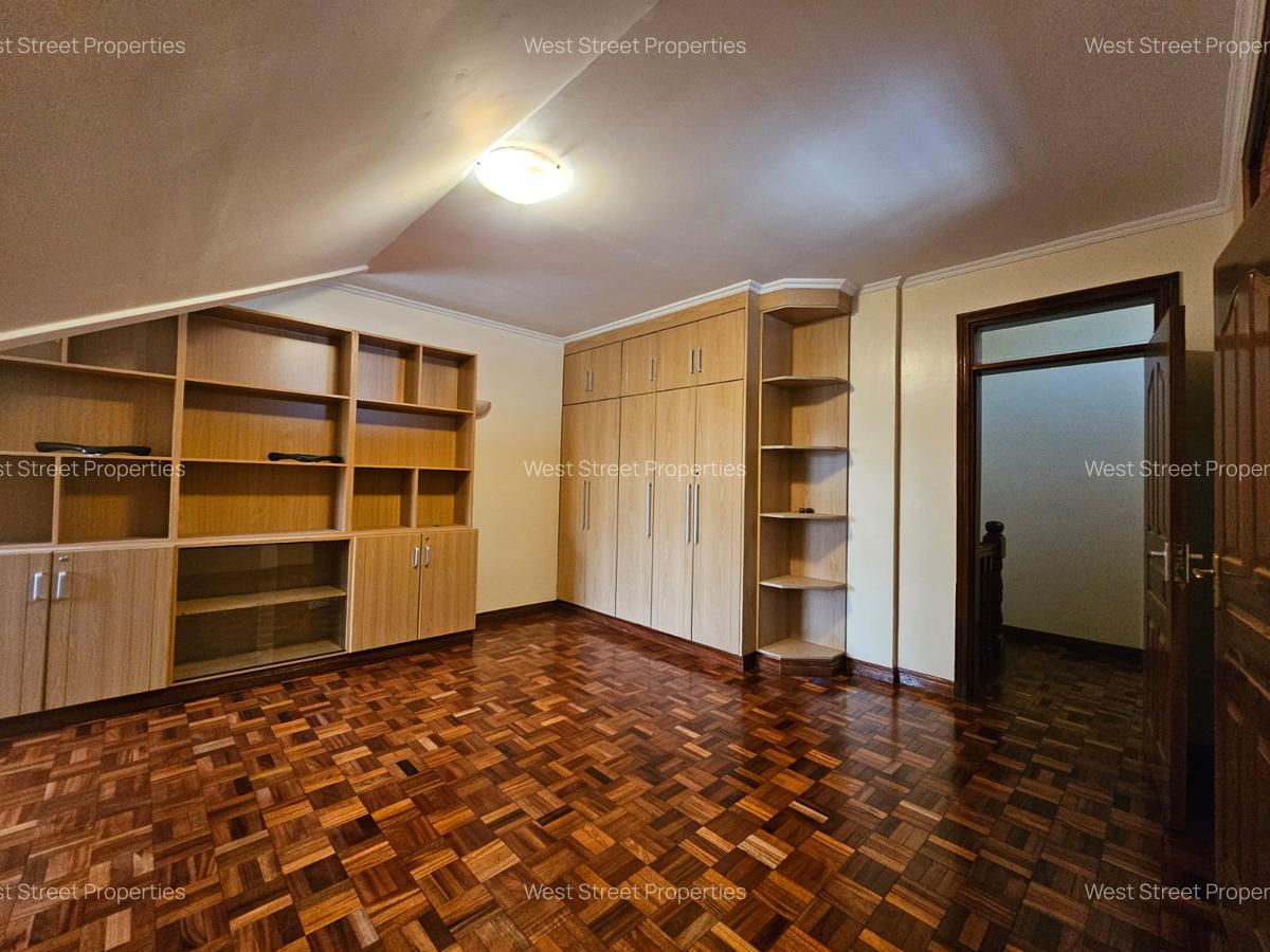 5 Bed Apartment with En Suite at Lavington - 15