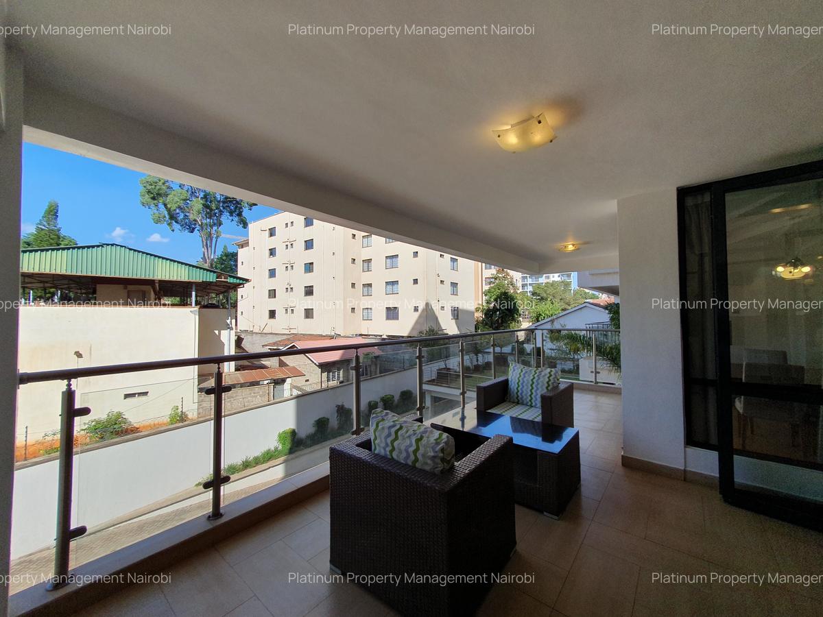 Serviced 2 Bed Apartment with En Suite at Westlands Rd - 8