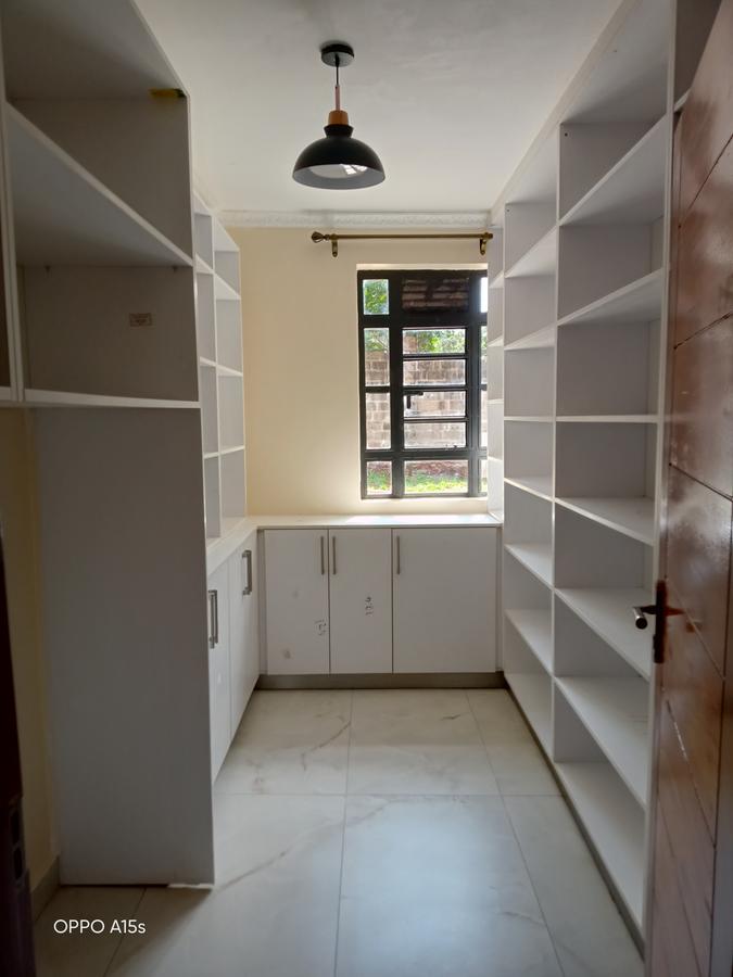 7 Bed House with En Suite in Kitisuru - 17