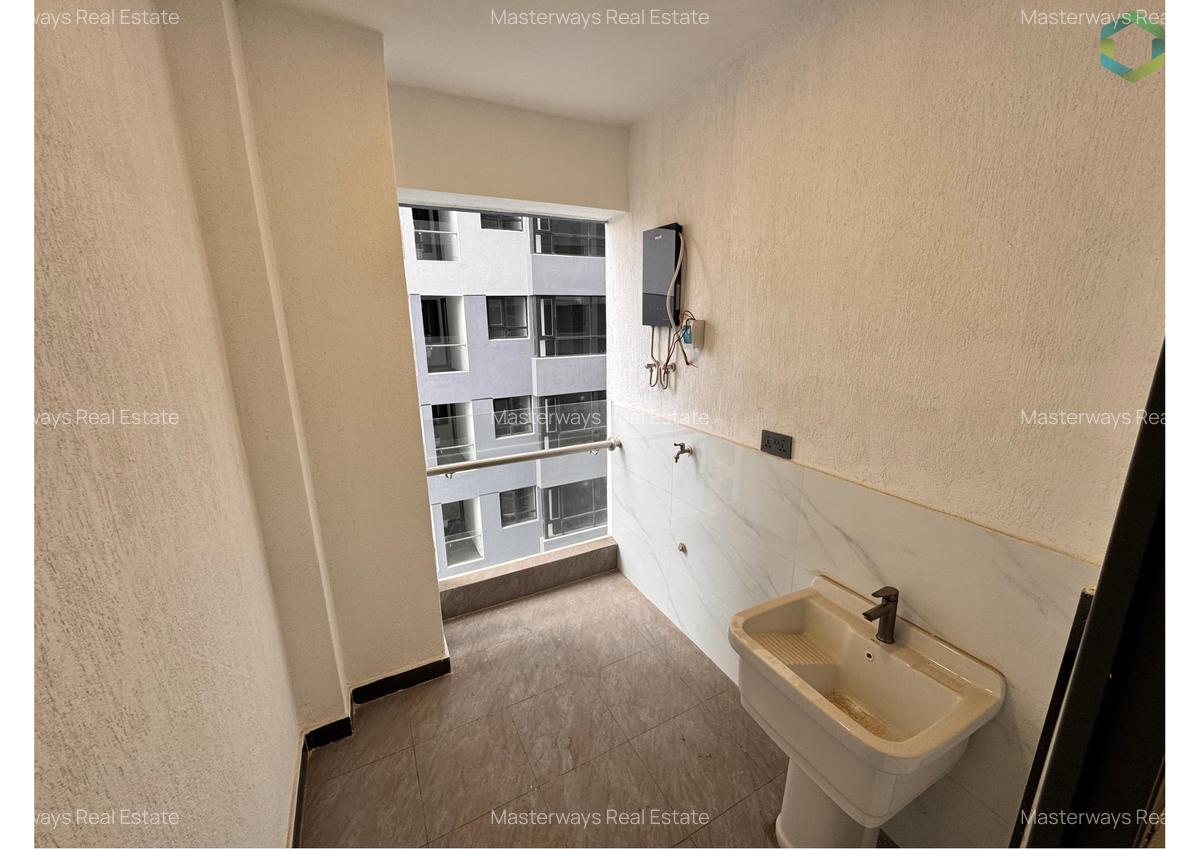 2 Bed Apartment with En Suite in Kilimani - 6