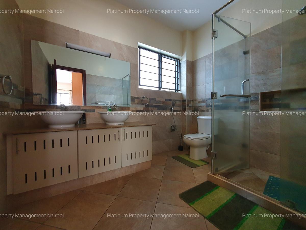 Furnished 2 Bed Apartment with En Suite at Rhapta Rd - 15