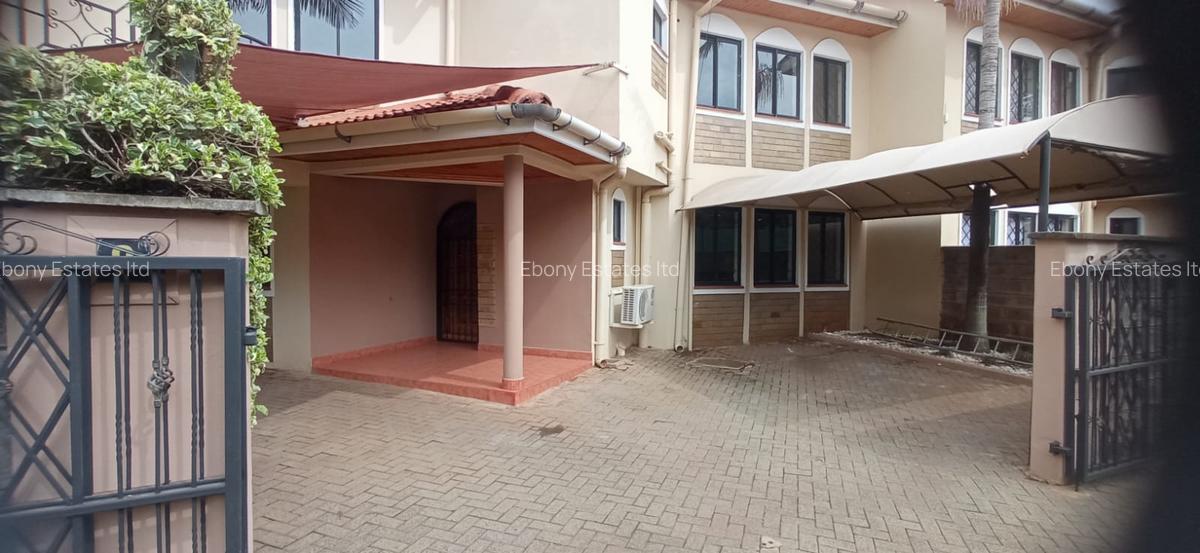 5 Bed Townhouse with Staff Quarters in Lavington - 7