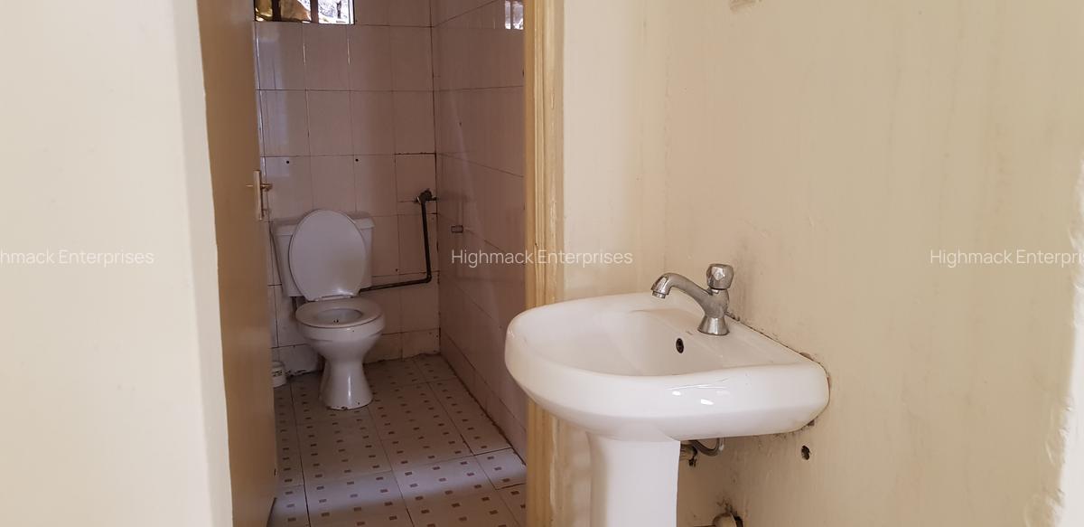 5,000 ft² Warehouse with Service Charge Included at Enterprise Road - 4