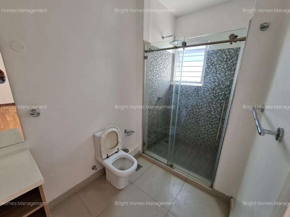4 Bed Apartment with En Suite in Lavington - 15